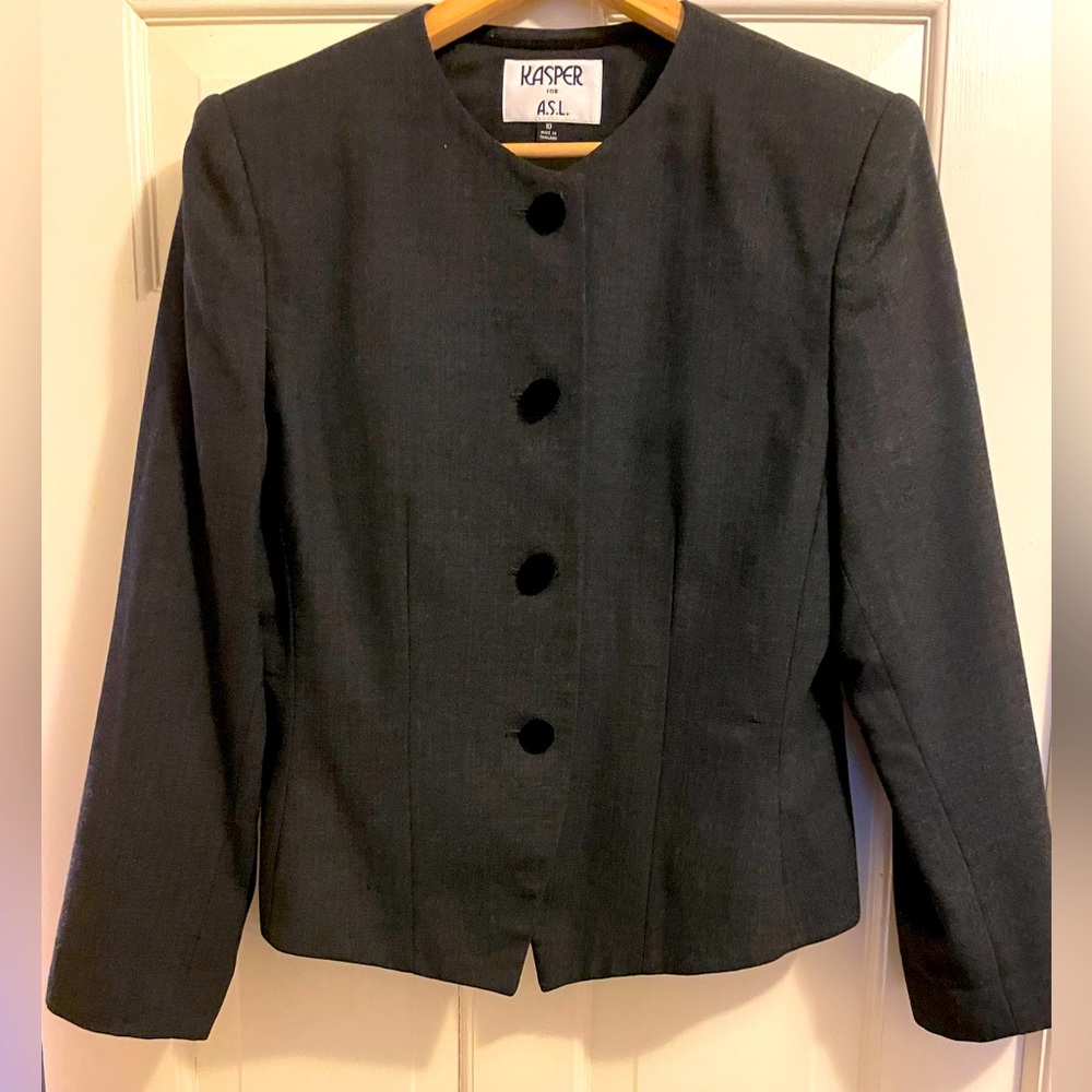 Jasper Vintage Collarless Blazer w Velvet Covered Buttons